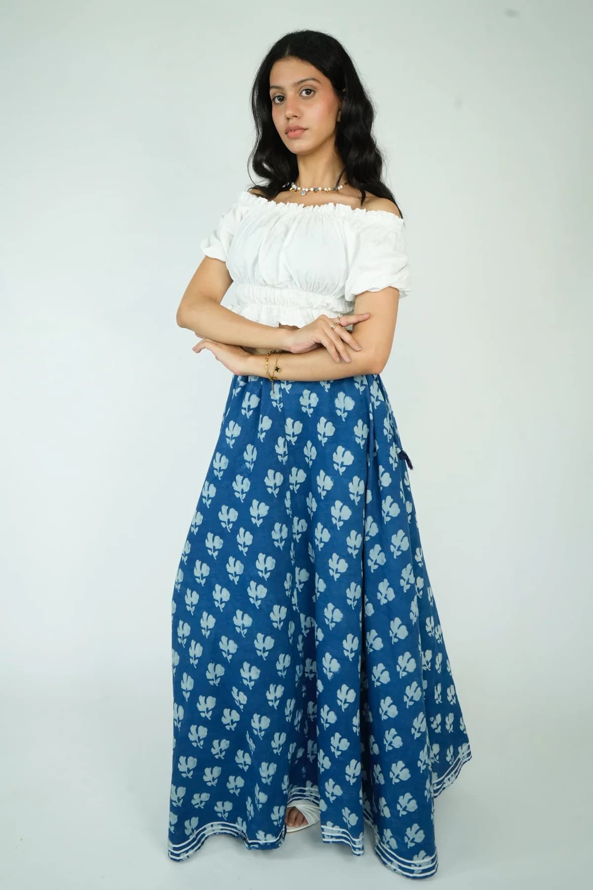 Women's Blue Casual Printed Regular Fit Mid Rise Skirt