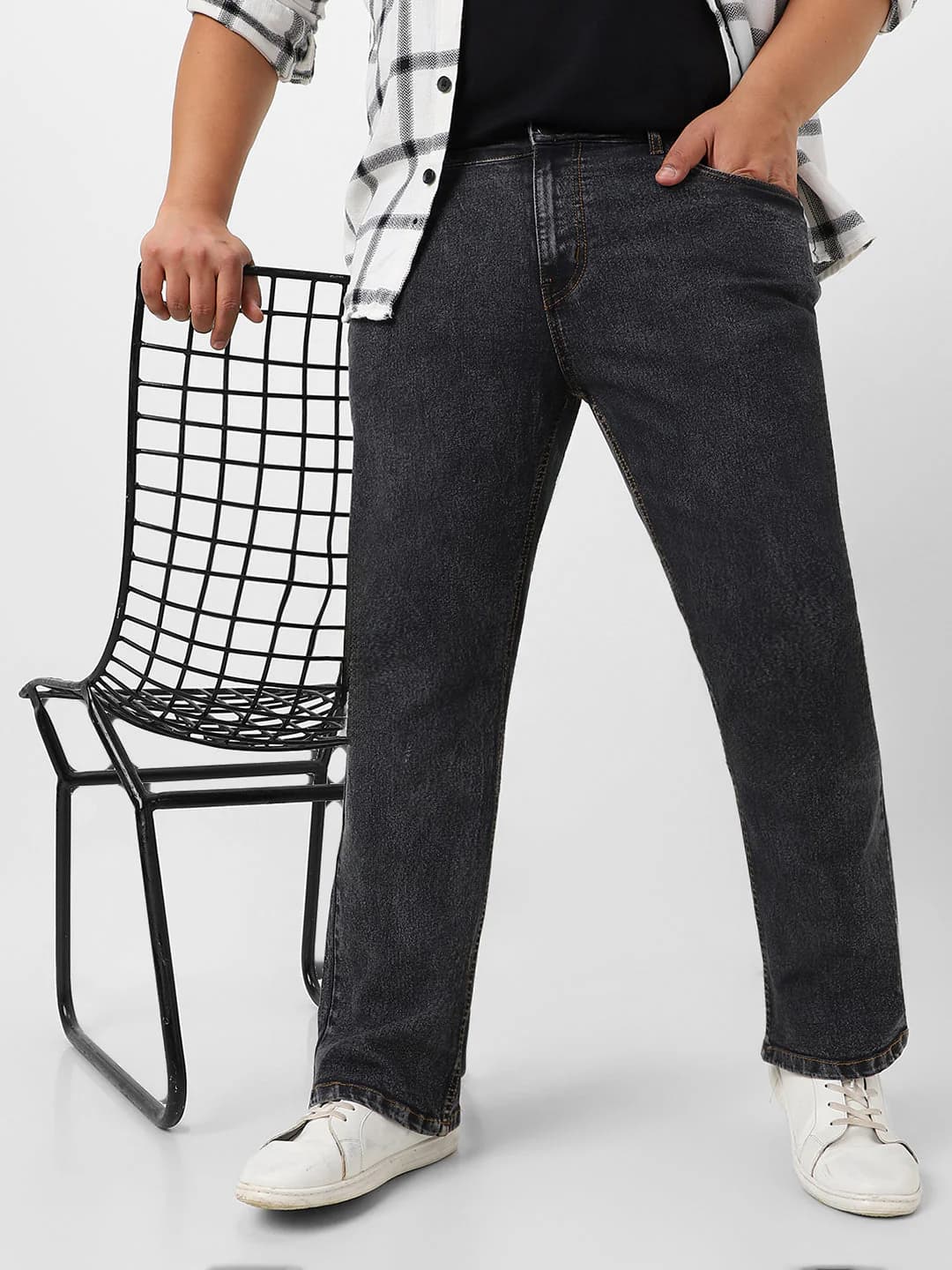 Men's Grey Casual Bootcut Fit Mid Rise Non-Faded Jeans