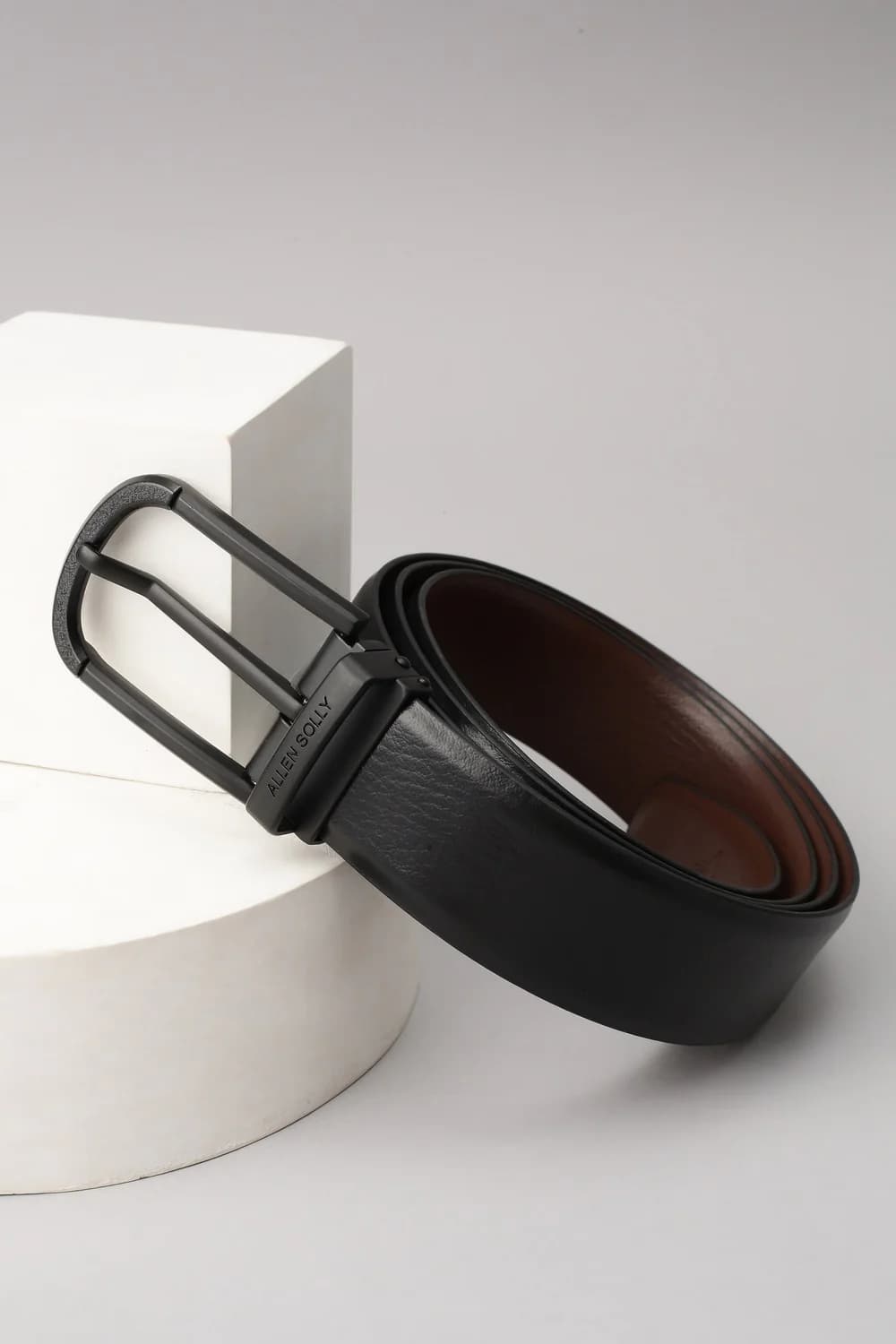 Men's Black Solid Casual Leather Belt