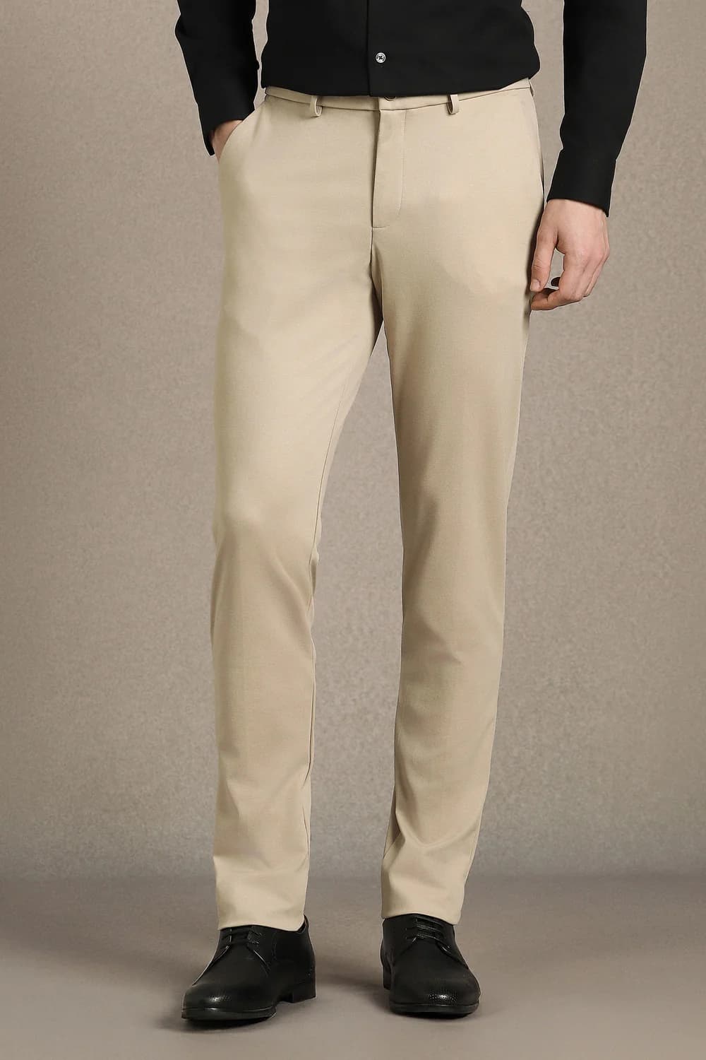 Men's Beige Formal Slim Fit Mid Rise Trouser