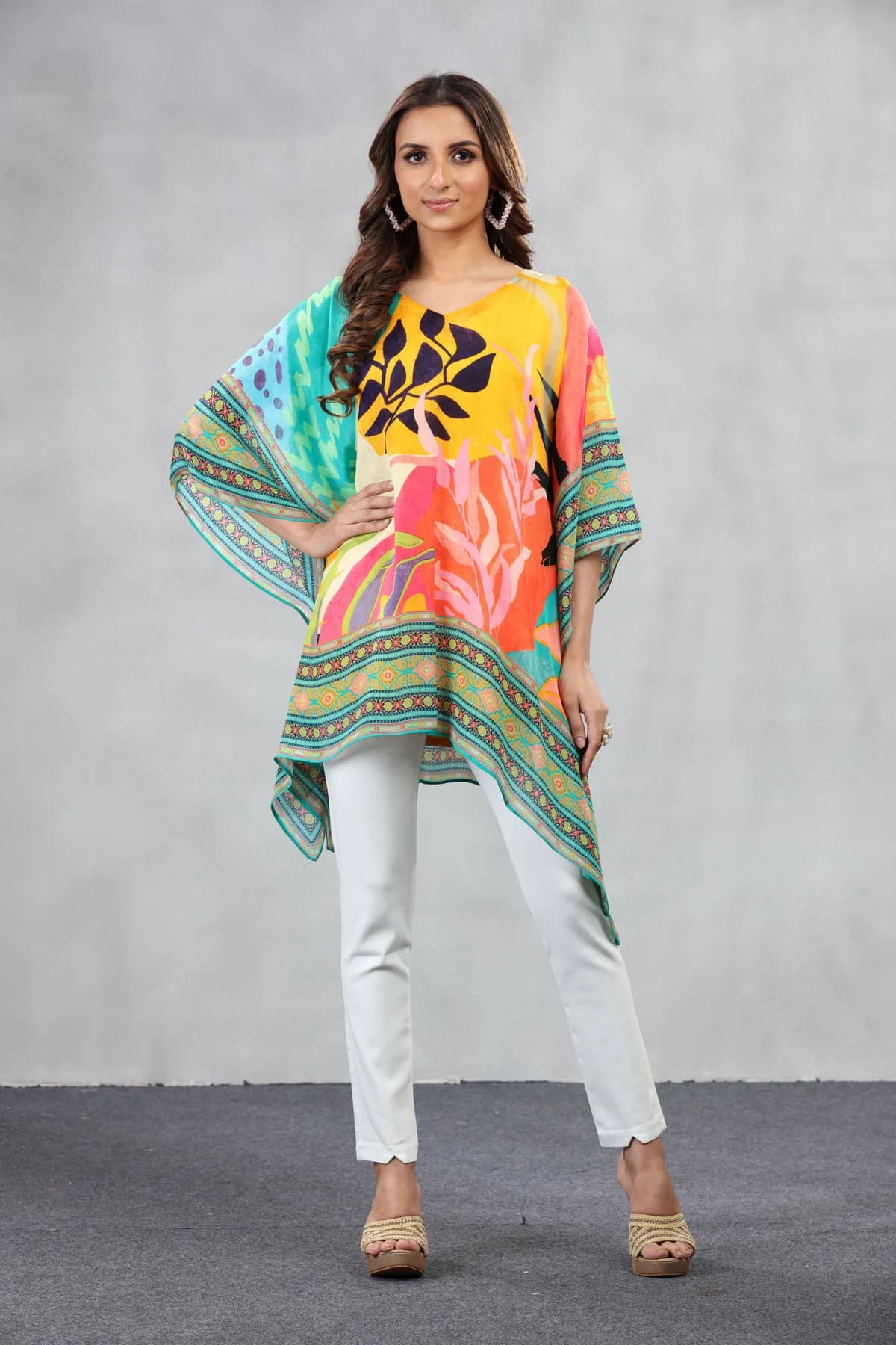 Women's Multicolor Viscose Chinon Floral Print Short Kaftan