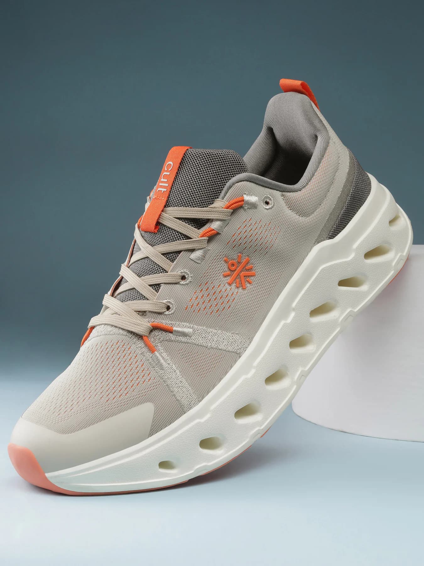 Men's Beige Casual Round Toe Low-Top Jacquard CloudForm Walking Shoes