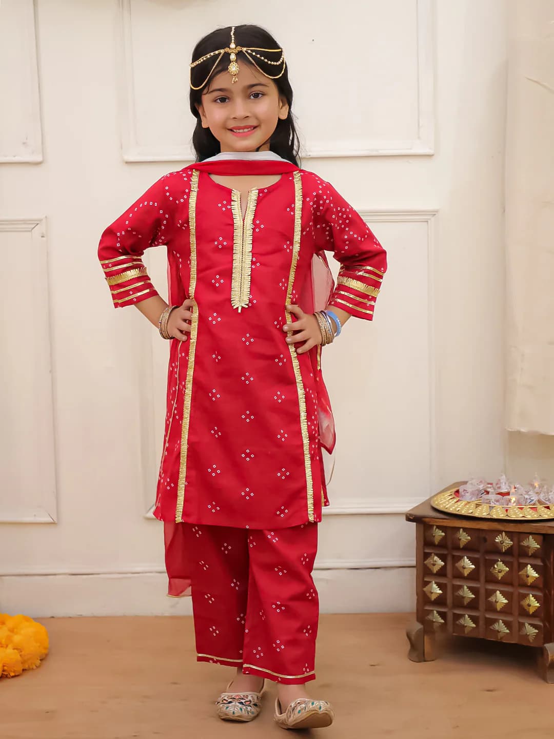 Girl Red Bandhani Kurta Set With Dupatta Set