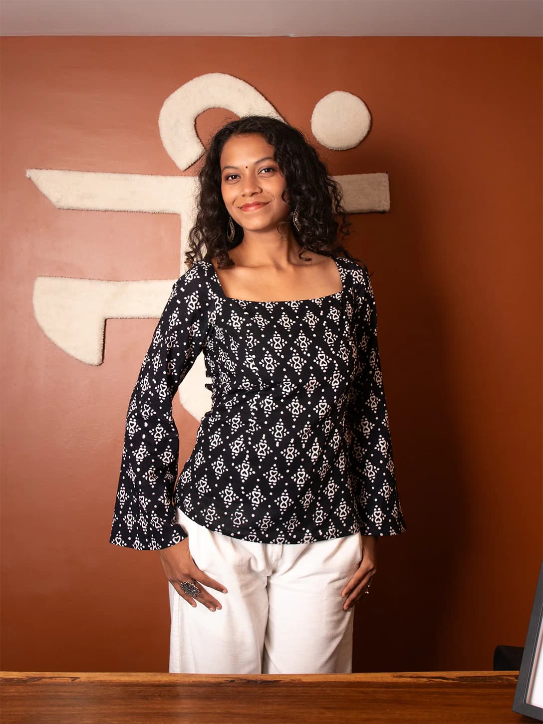 Women's Black Casual Full Sleeves Amayra Open Back Corset Kurti