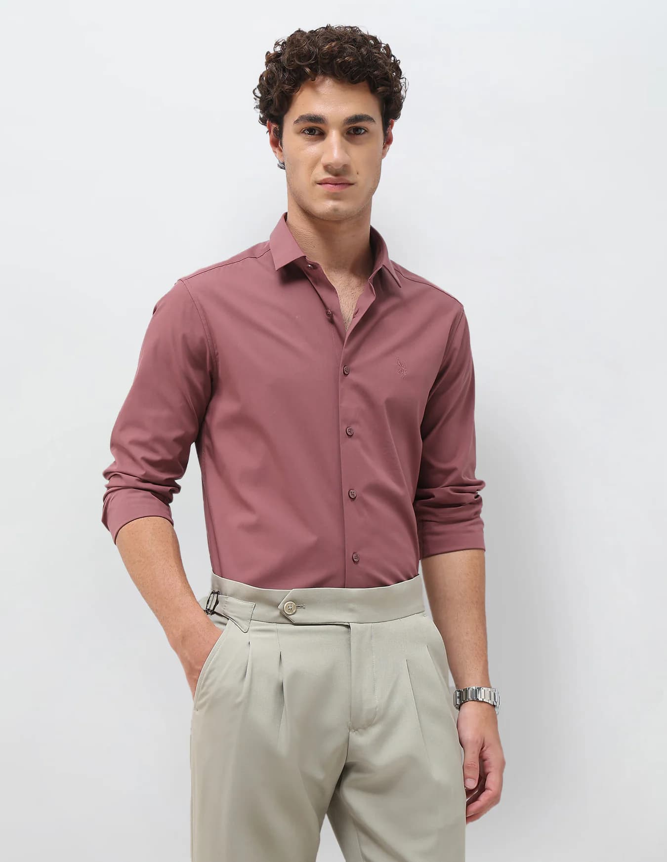 Men's Pink Casual Slim Fit Full Sleeves Cutaway Collar Shirt