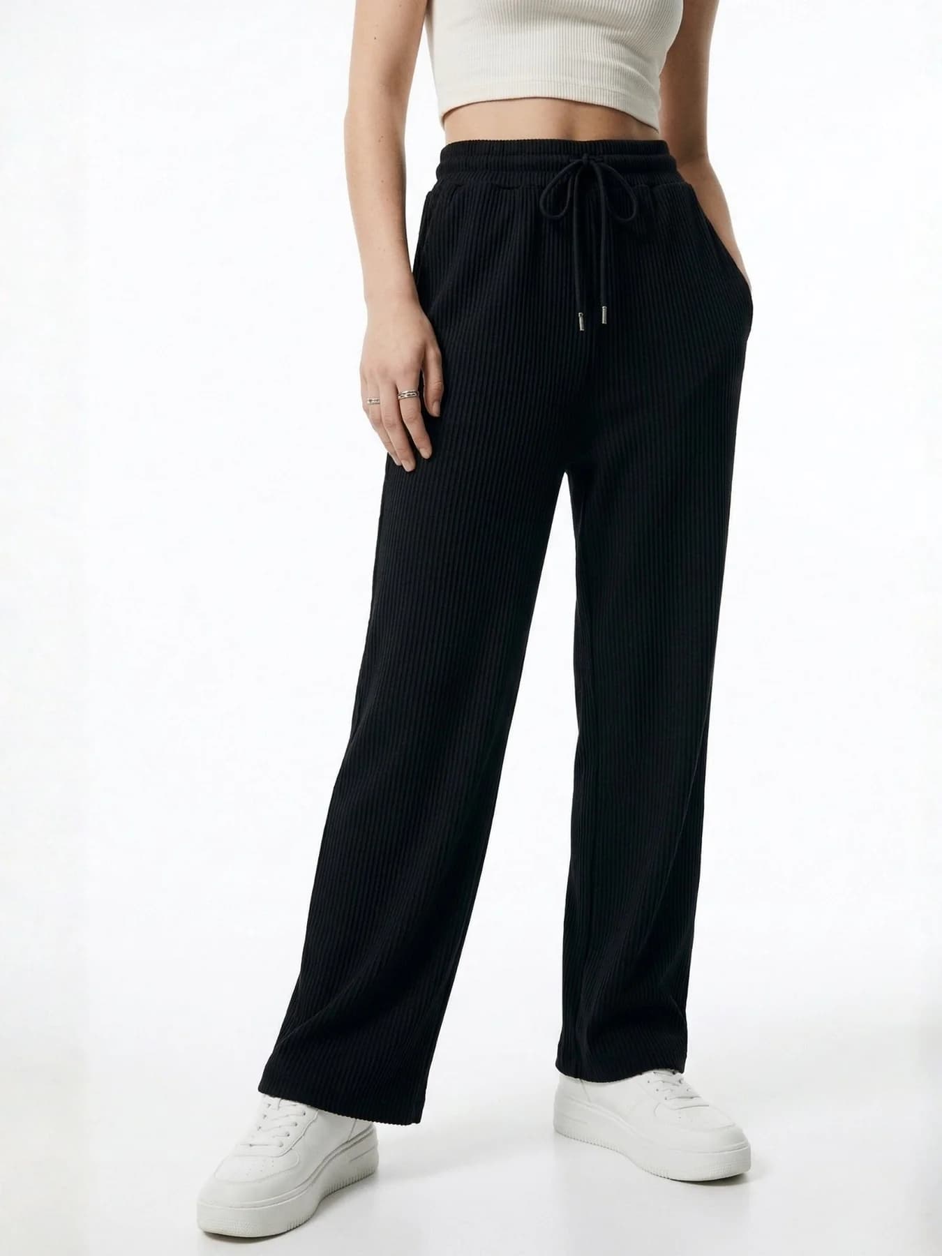 Women's Black Low Waist Wide Leg Jogger