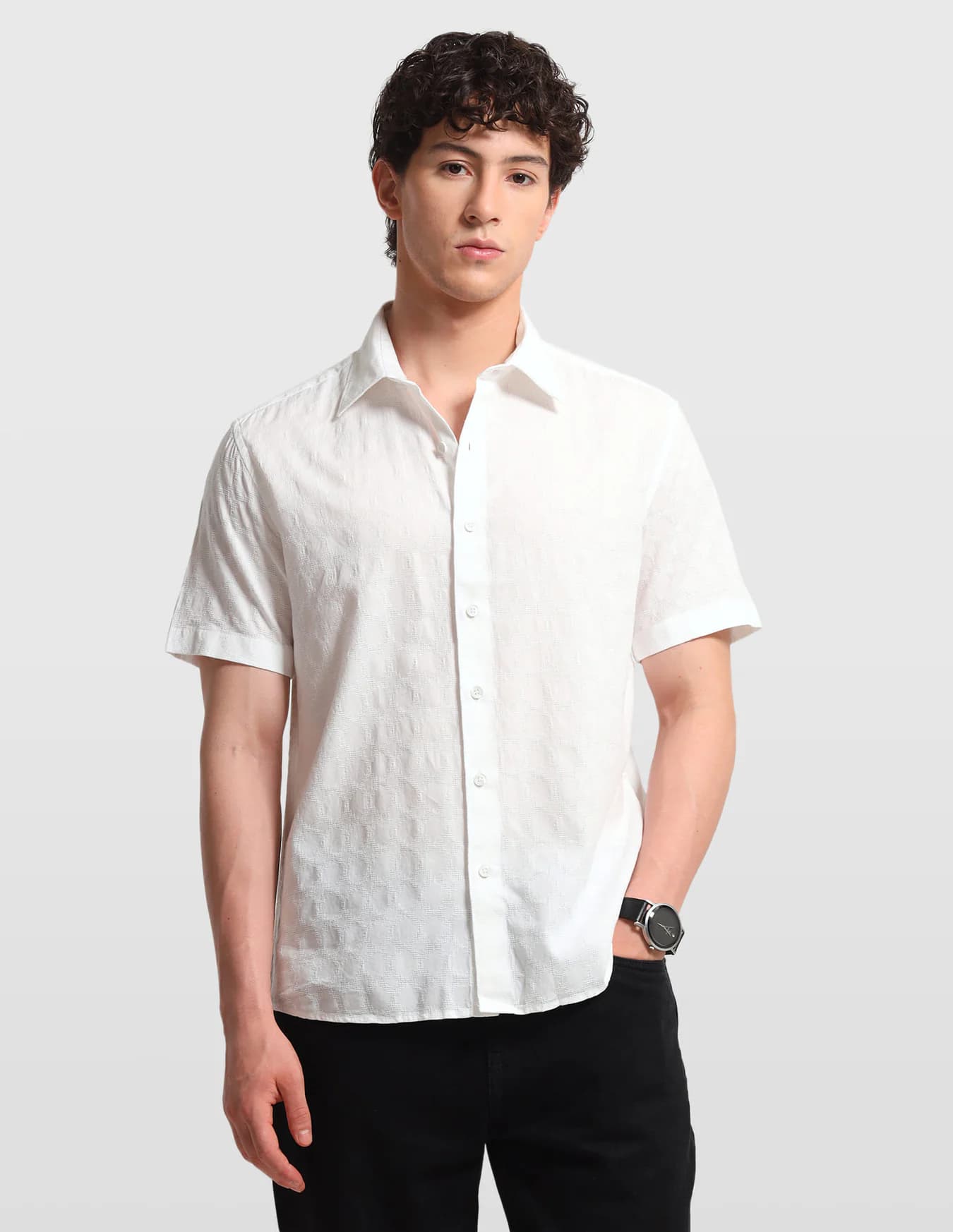 Men's White Casual Regular Fit Half Sleeves Self-Design Shirt