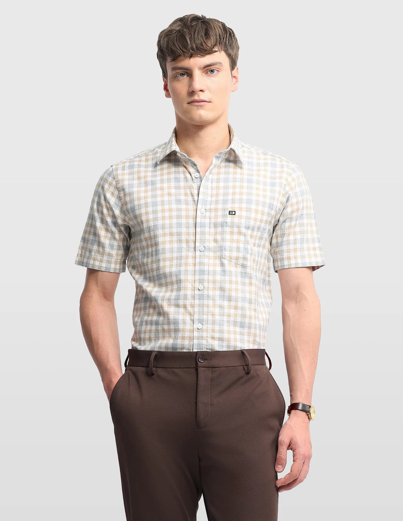 Men's Beige Casual Regular Fit Half Sleeves Checked Shirt