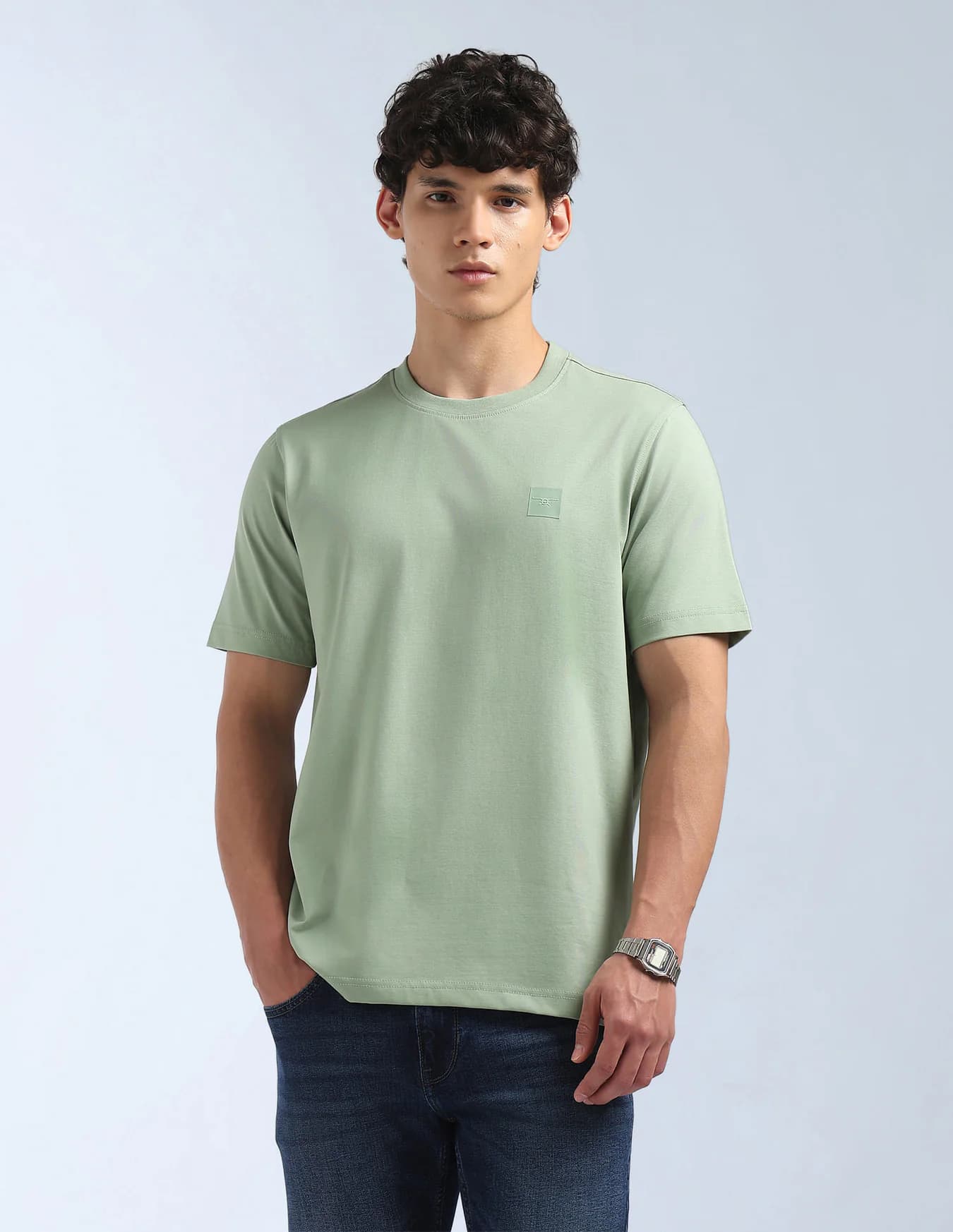 Men's Green Casual Regular Fit Half Sleeves Solid Tshirt