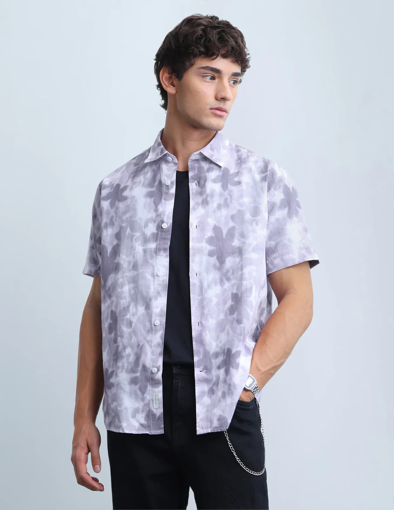 Men's Purple Casual Slim Fit Half Sleeves Printed Shirt