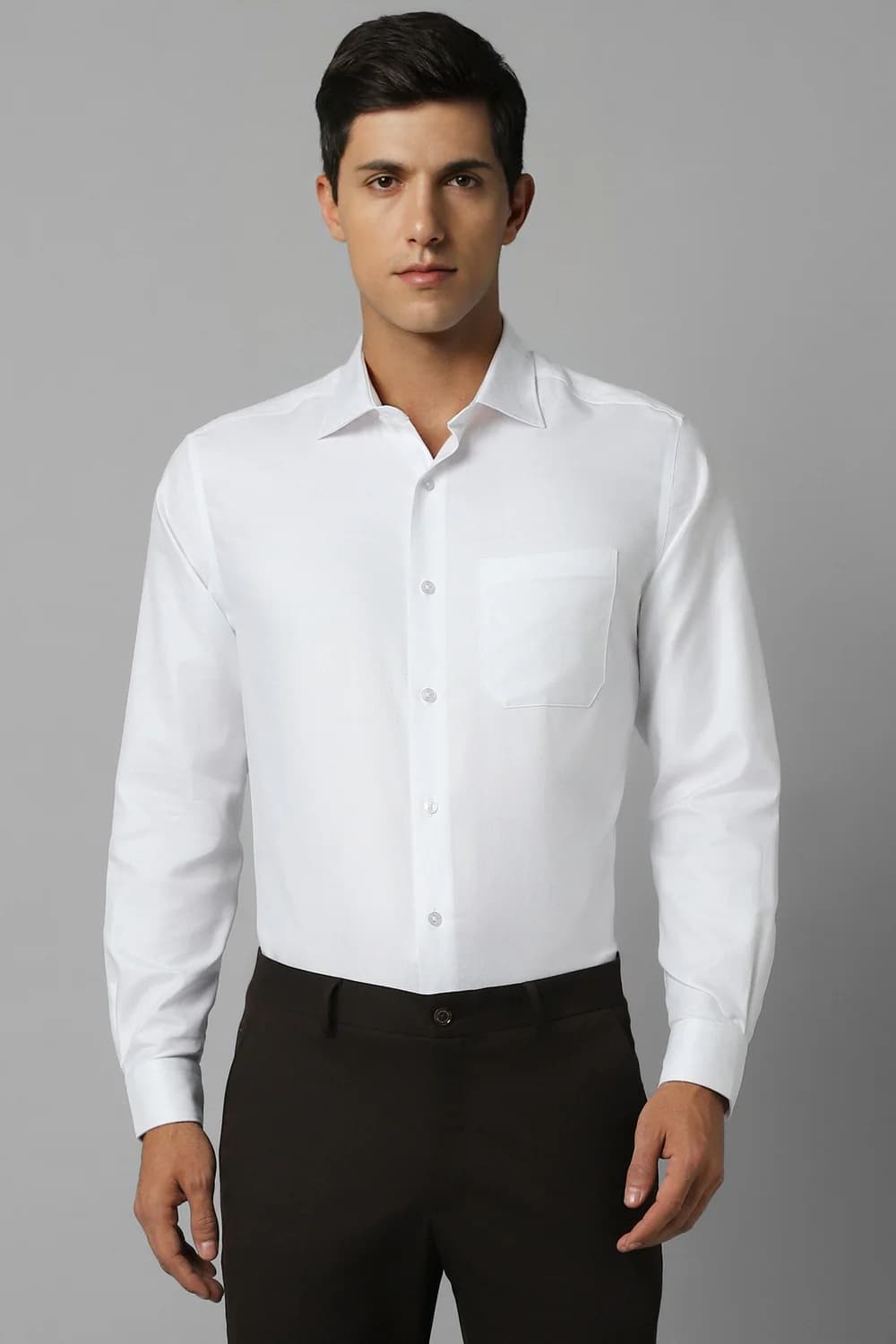 Men's White Classic Fit Solid Full Sleeves Formal Shirt