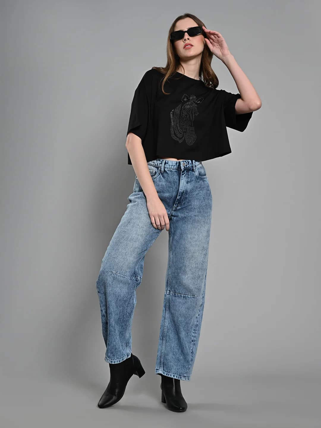Women's Black Casual Regular Fit Embellished Crop Tshirt