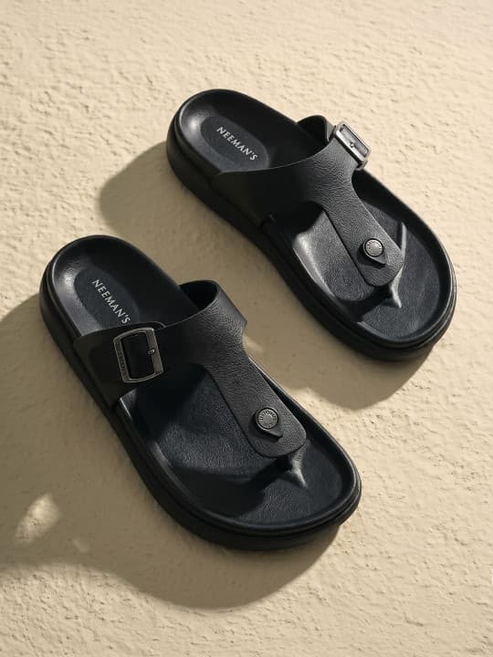 Men's Black Casual Flat Polyurethane Round Toe Slip-Ons Sandals