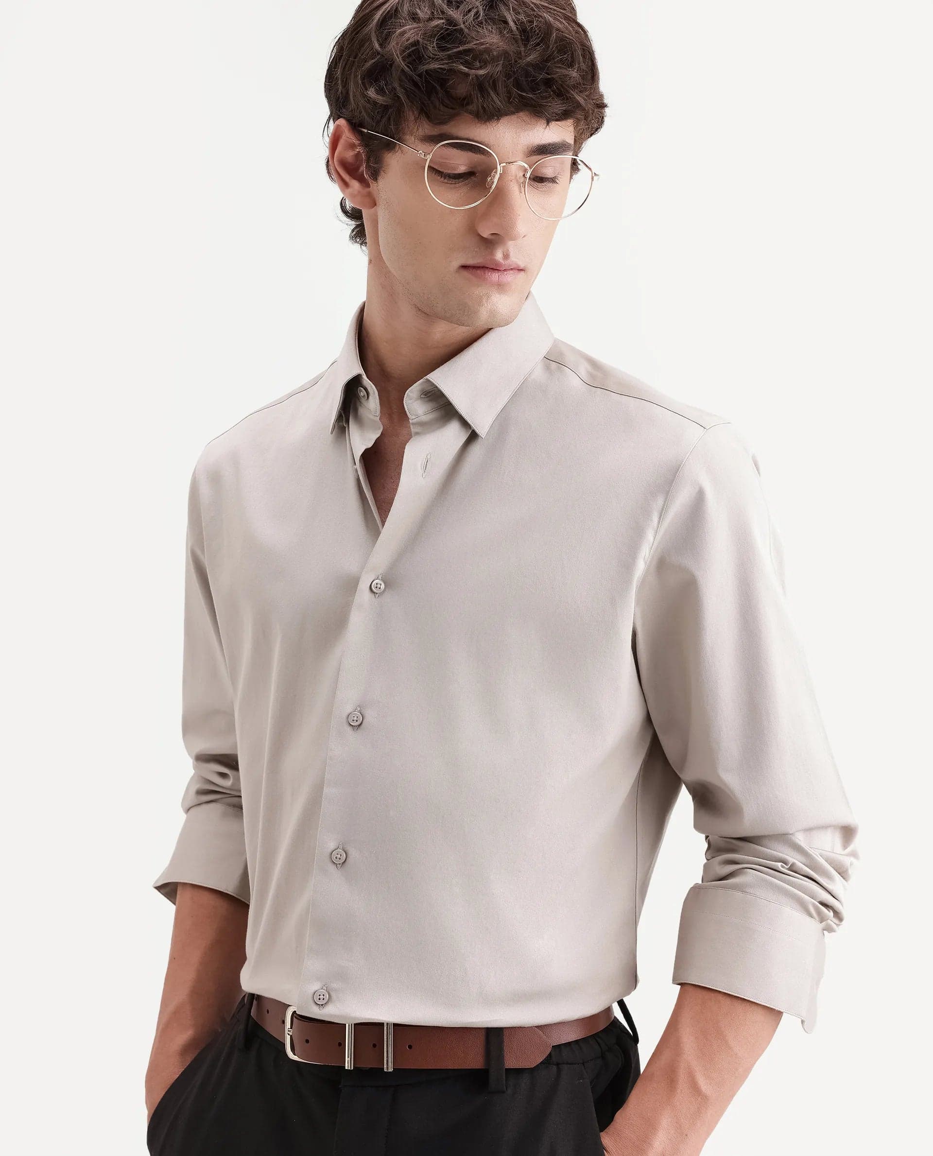 Men's Beige Casual Regular Fit Full Sleeves Cotton Blend Shirt