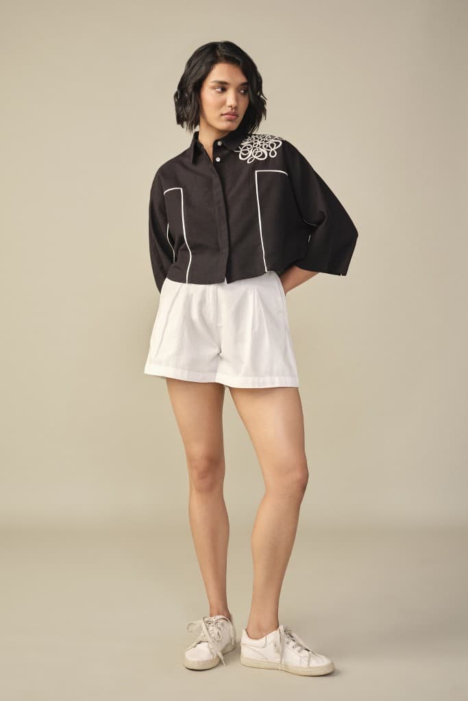 Women's Black Casual Regular Fit Top