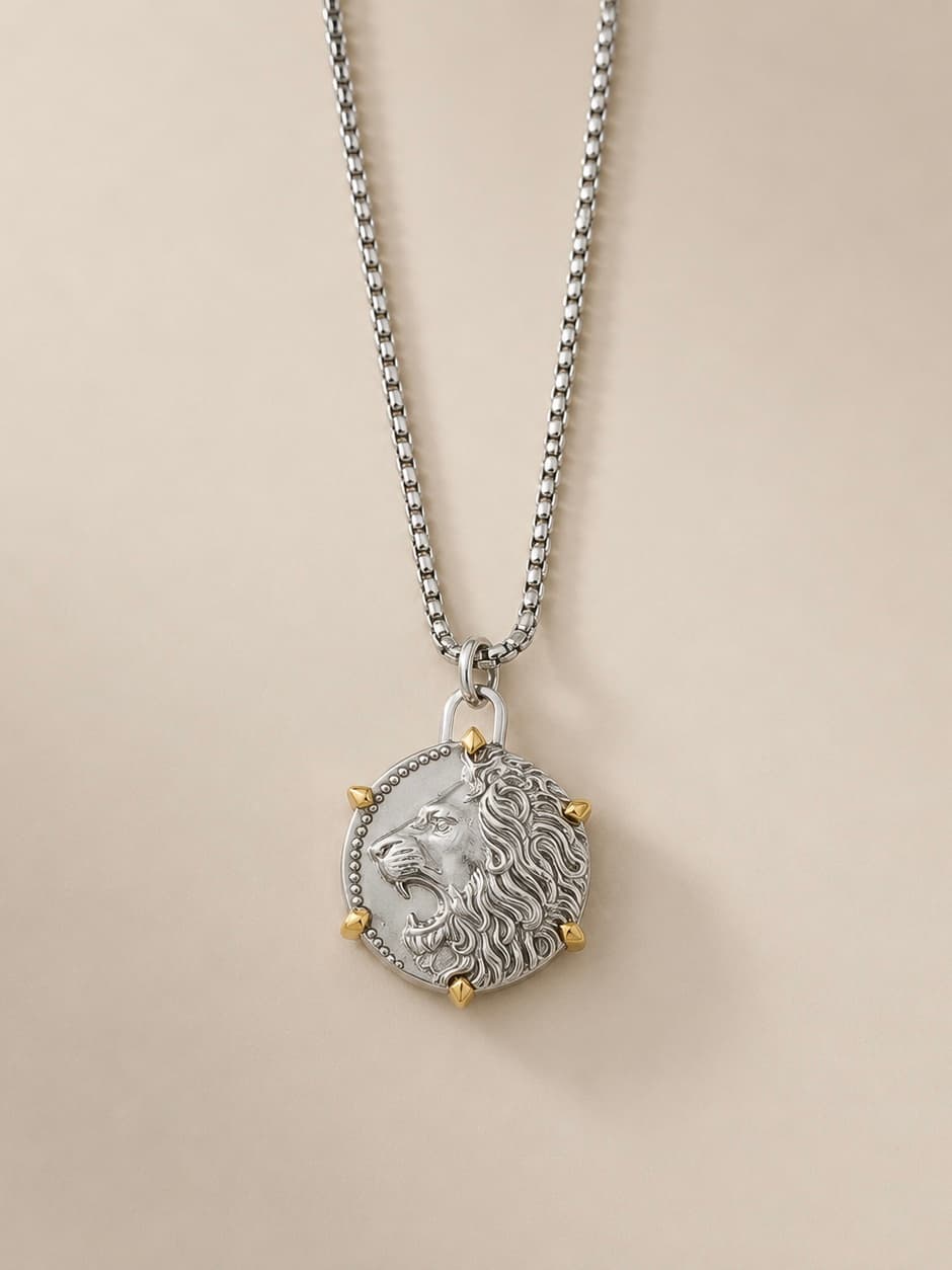 Men's Leon Silver Box Chain Necklace with Lion Medallion Pendant